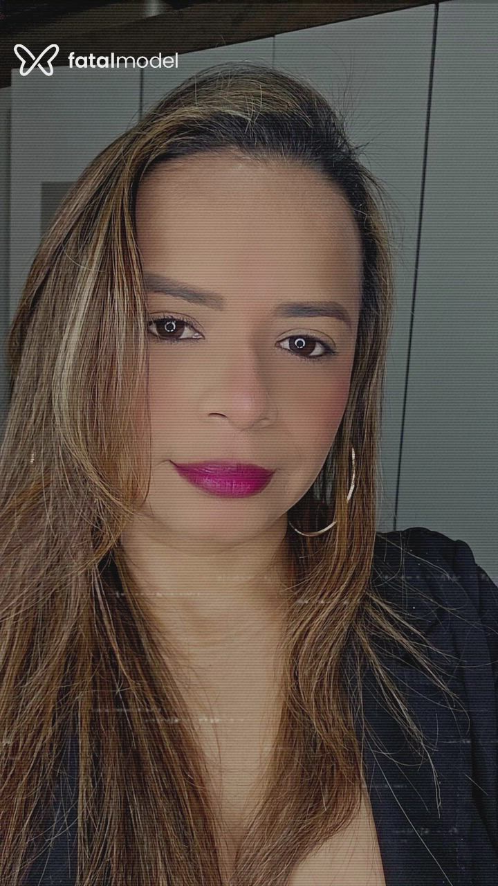 Acompanhante mulher morena (o) de olhos castanhos - Criszinha