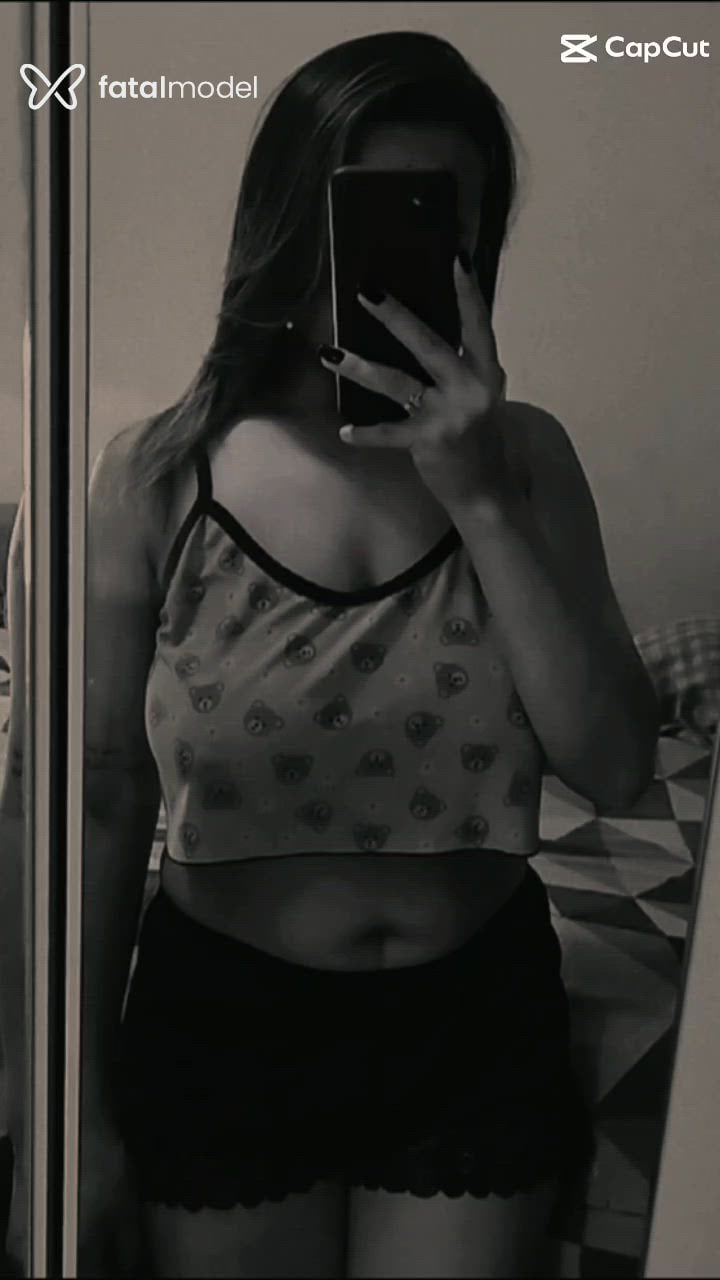 Acompanhante mulher morena (o) de olhos castanhos - Criszinha