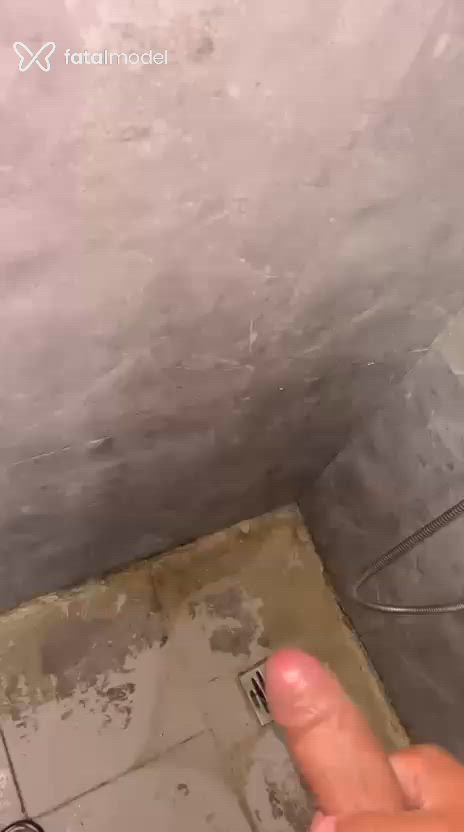 Acompanhante homem morena (o) de olhos castanhos - Aress
