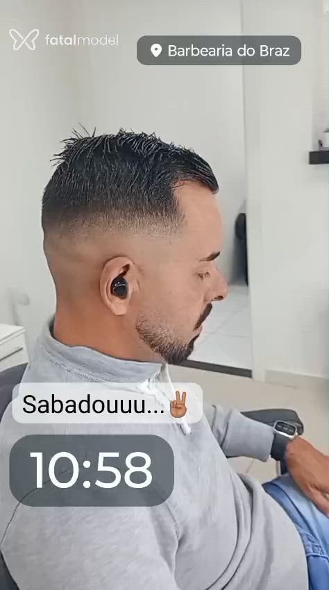 Acompanhante homem com cabelo castanho de olhos castanhos - Ronney Acompanhante homem com cabelo castanho de olhos castanhos - Ronney