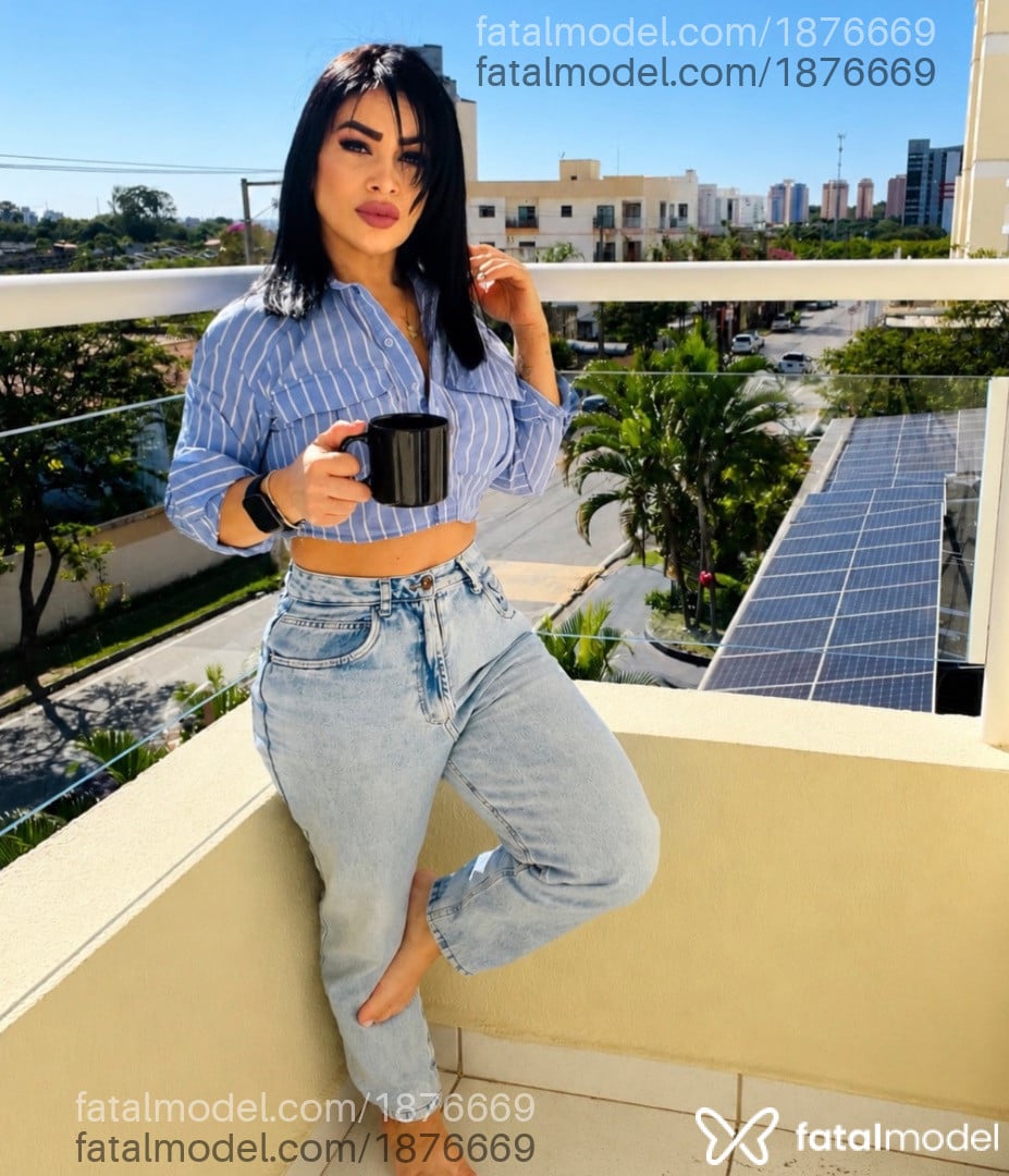 Acompanhante mulher morena (o) de olhos mel - Bruna Davila