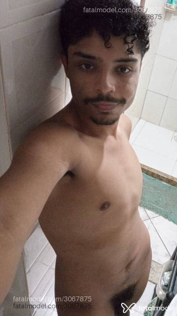 Acompanhante homem morena (o) de olhos castanhos em Rio de Janeiro - Devasso