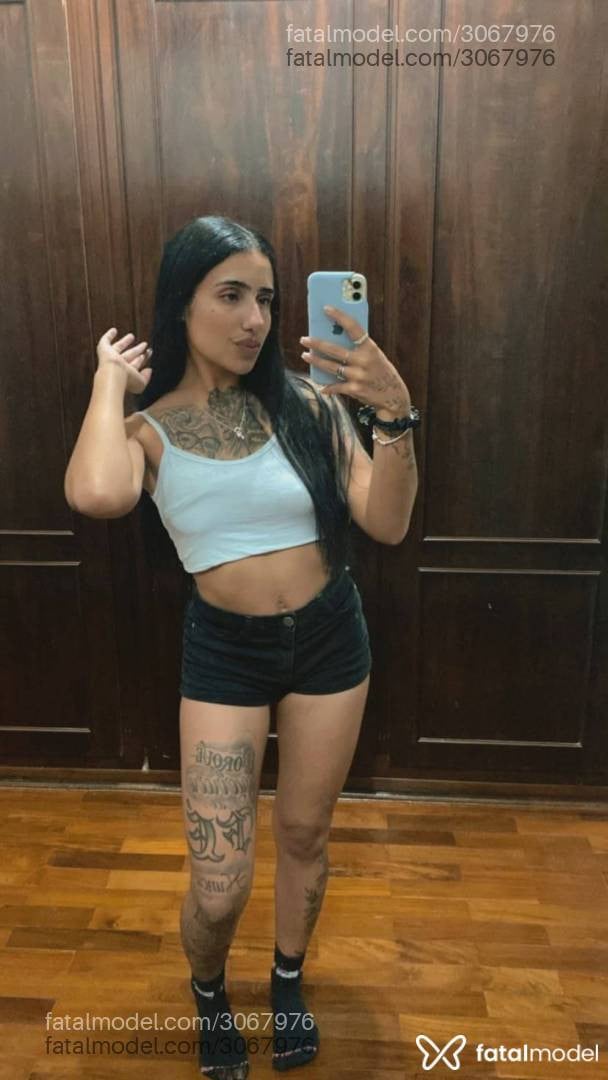 Acompanhante mulher morena (o) de olhos castanhos - Gaby