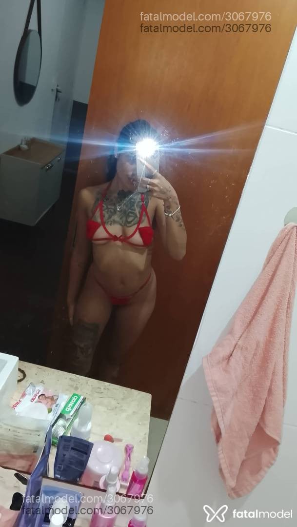 Acompanhante mulher morena (o) de olhos castanhos - Gaby