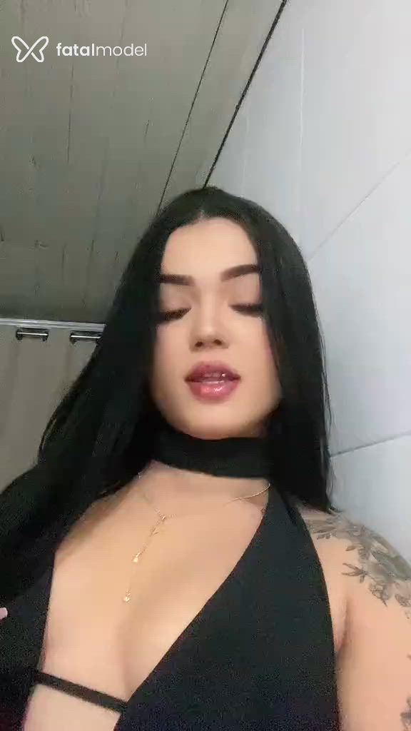 Acompanhante mulher morena (o) de olhos castanhos - Malu Fox