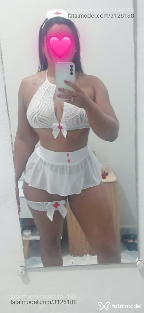 Acompanhante mulher morena (o) de olhos mel - Mel Acompanhante mulher morena (o) de olhos mel - Mel