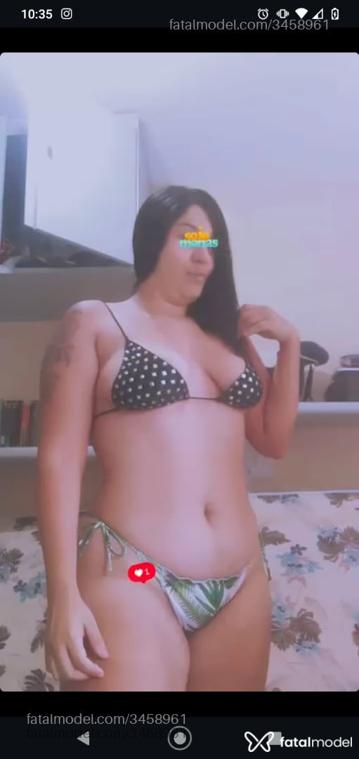 Acompanhante mulher morena (o) de olhos castanhos - Carolina