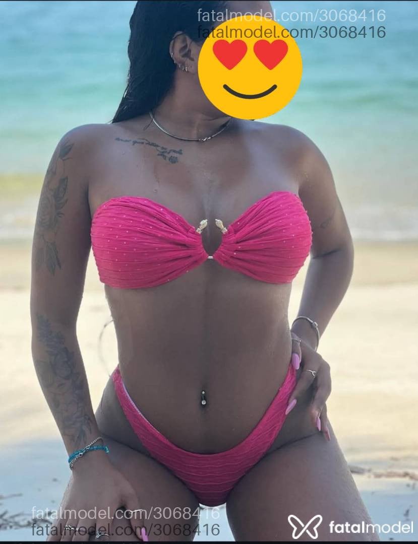 Acompanhante mulher morena (o) de olhos castanhos - Karen