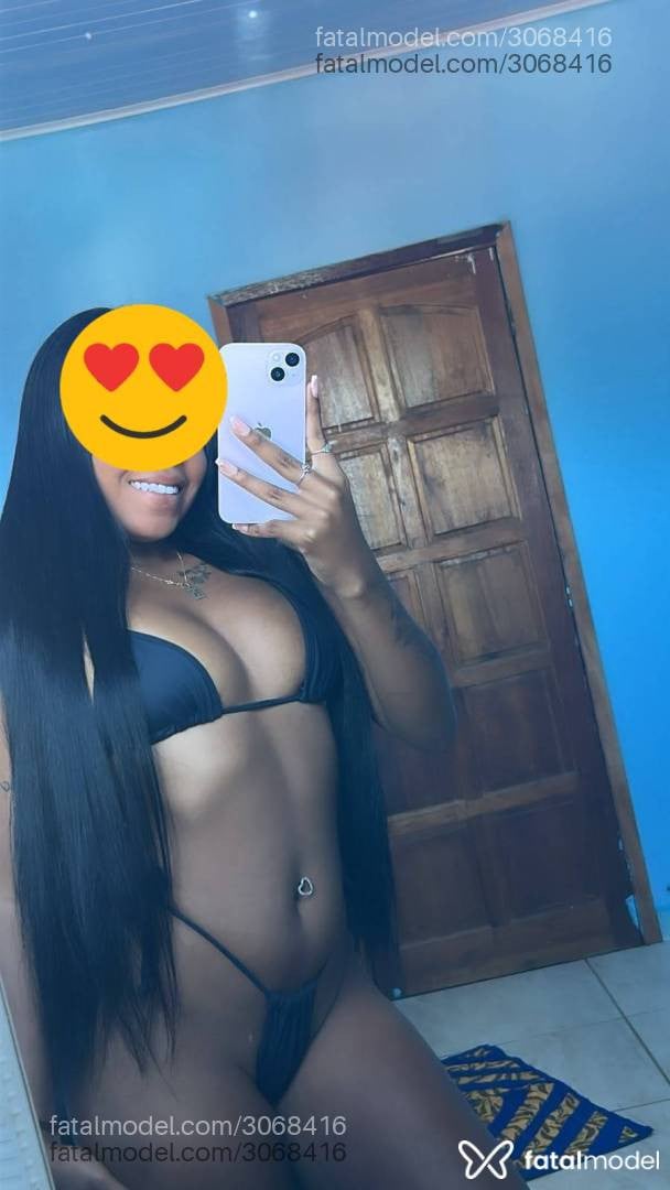 Acompanhante mulher morena (o) de olhos castanhos - Karen