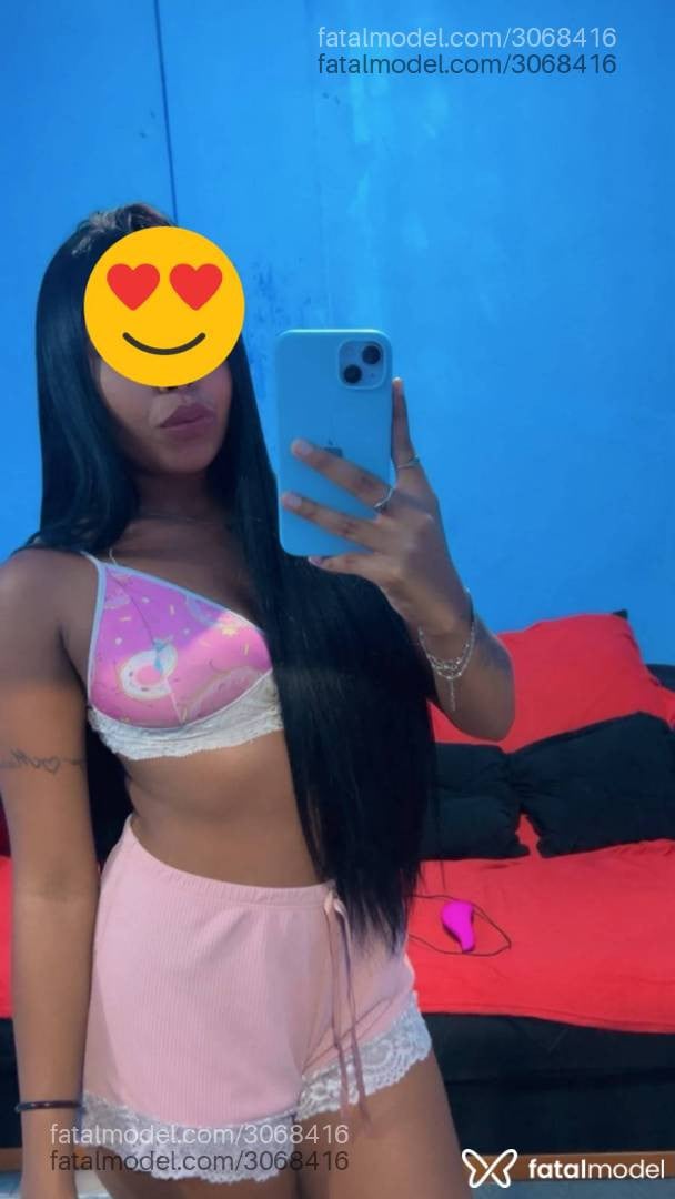 Acompanhante mulher morena (o) de olhos castanhos - Karen