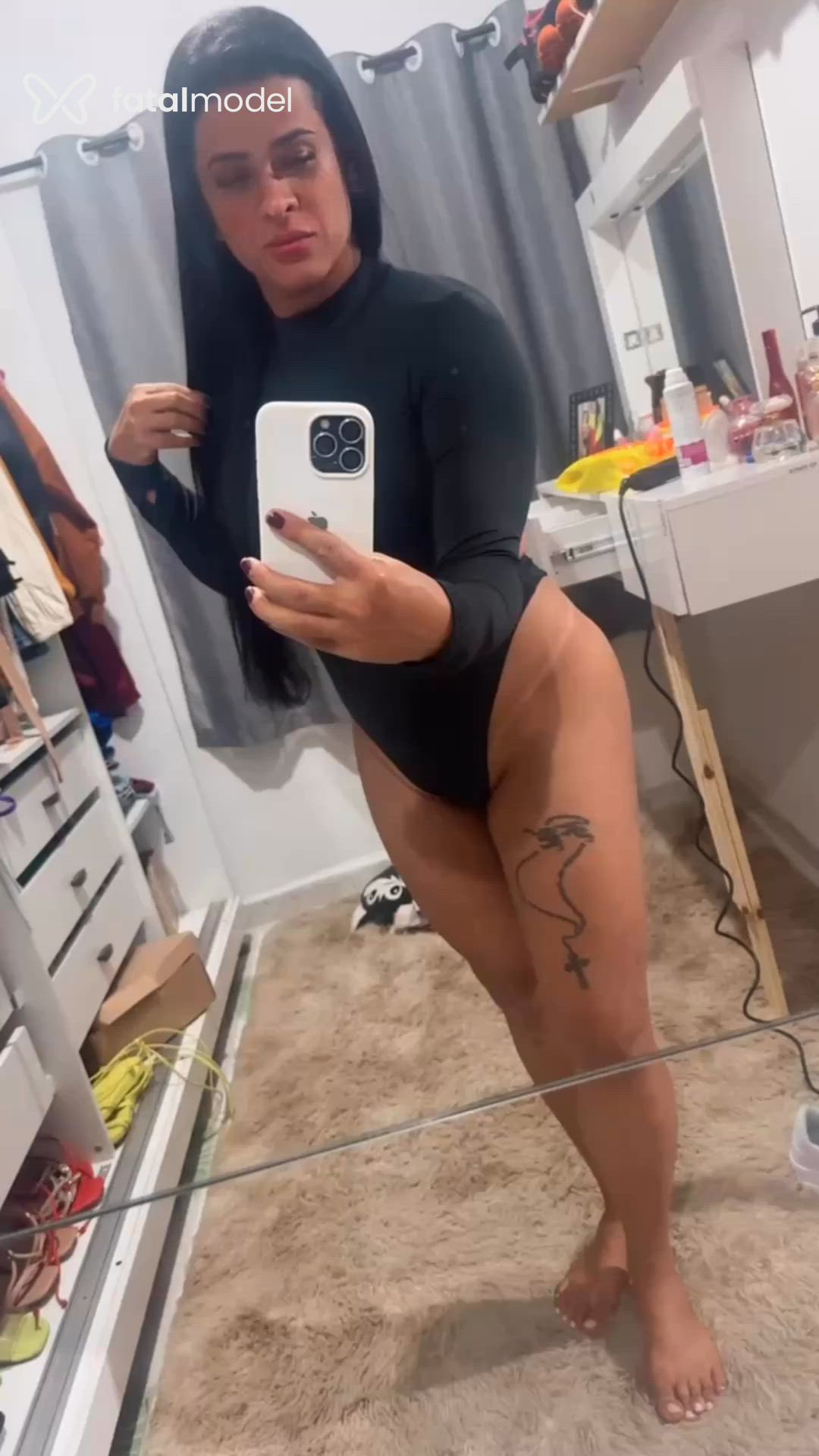 Acompanhante mulher trans com cabelo castanho de olhos castanhos - Bruninha