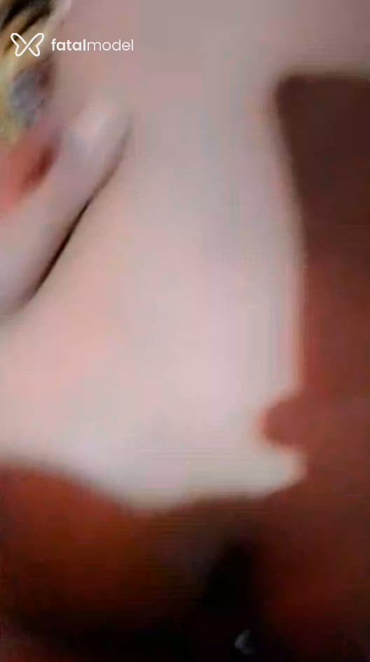 Acompanhante mulher trans morena (o) de olhos pretos - Mel Maia Acompanhante mulher trans morena (o) de olhos pretos - Mel Maia