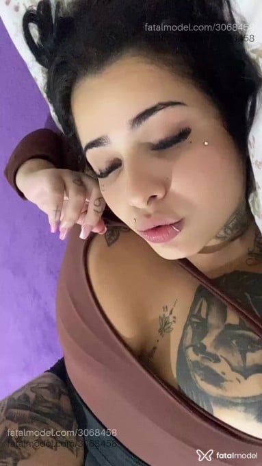 Acompanhante mulher morena (o) de olhos pretos em Canguçu - Julia