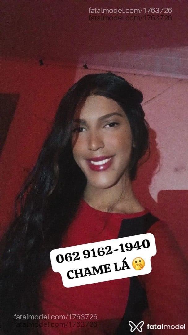 Acompanhante mulher trans morena (o) de olhos pretos - Pimentinhabb