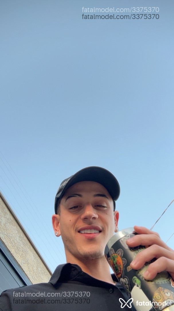 Acompanhante homem com cabelo castanho de olhos castanhos - Matteo Voss