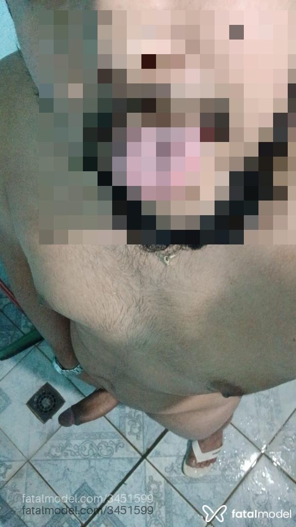 Acompanhante homem morena (o) de olhos castanhos - Indio