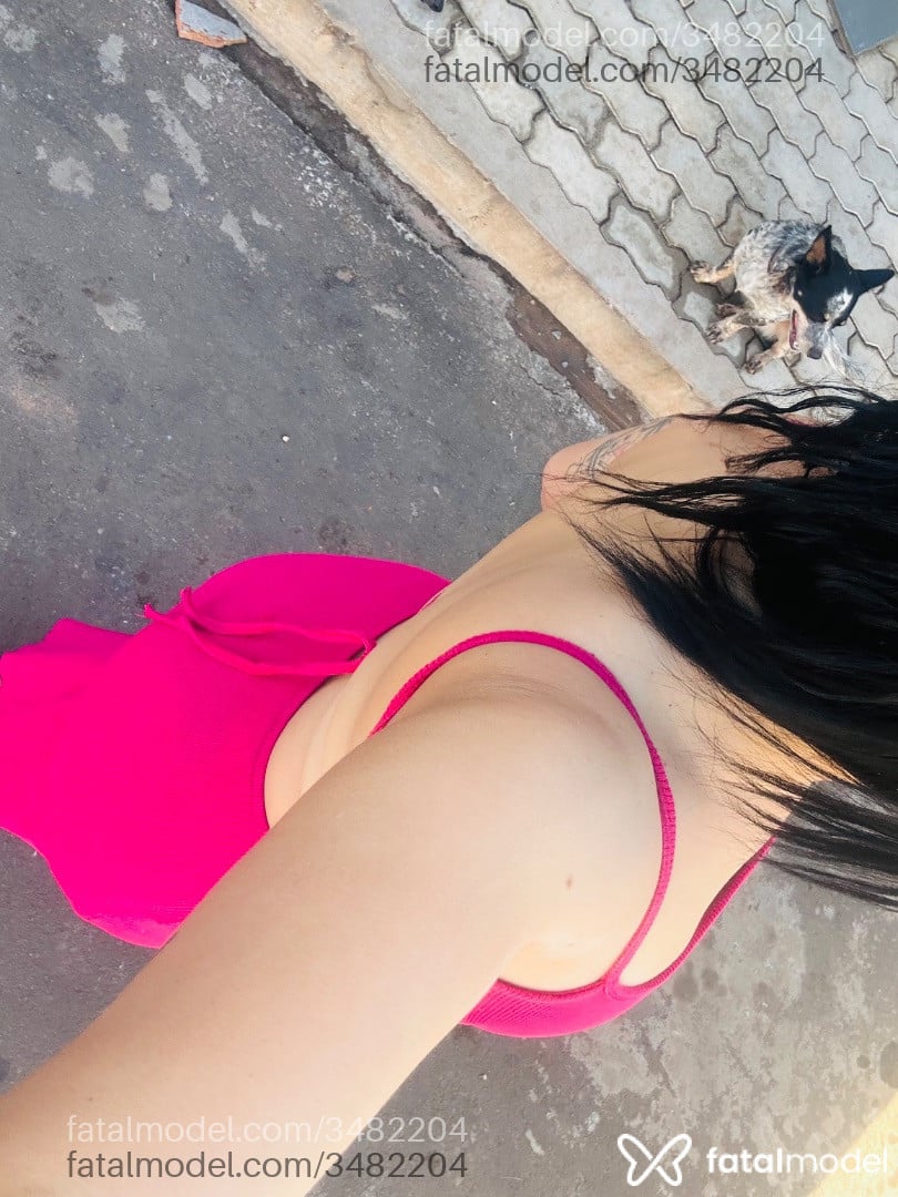 Acompanhante mulher morena (o) de olhos castanhos - Julia Silva Acompanhante mulher morena (o) de olhos castanhos - Julia Silva