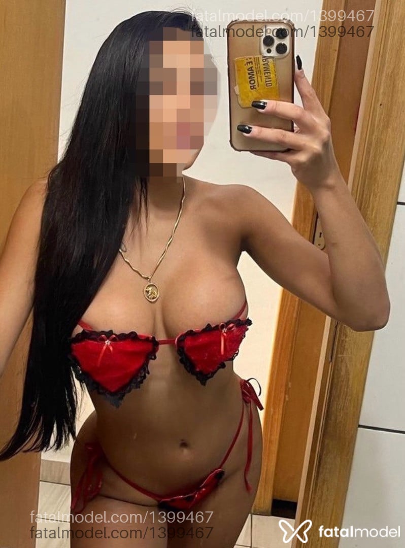 Acompanhante mulher morena (o) de olhos castanhos - Gaby