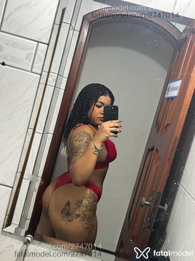 Acompanhante mulher morena (o) de olhos pretos - Luiza Costa