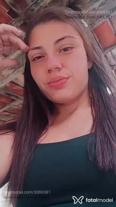 Acompanhante mulher com cabelo castanho de olhos mel em Fortaleza - Julia Prada