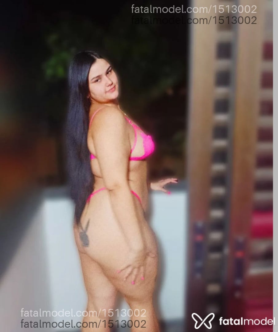 Acompanhante mulher loira (o) de olhos castanhos - Bruna barbosa