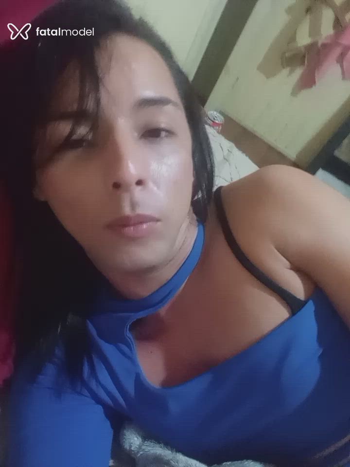 Acompanhante travesti com cabelo castanho de olhos mel - Priscyla Acompanhante travesti com cabelo castanho de olhos mel - Priscyla