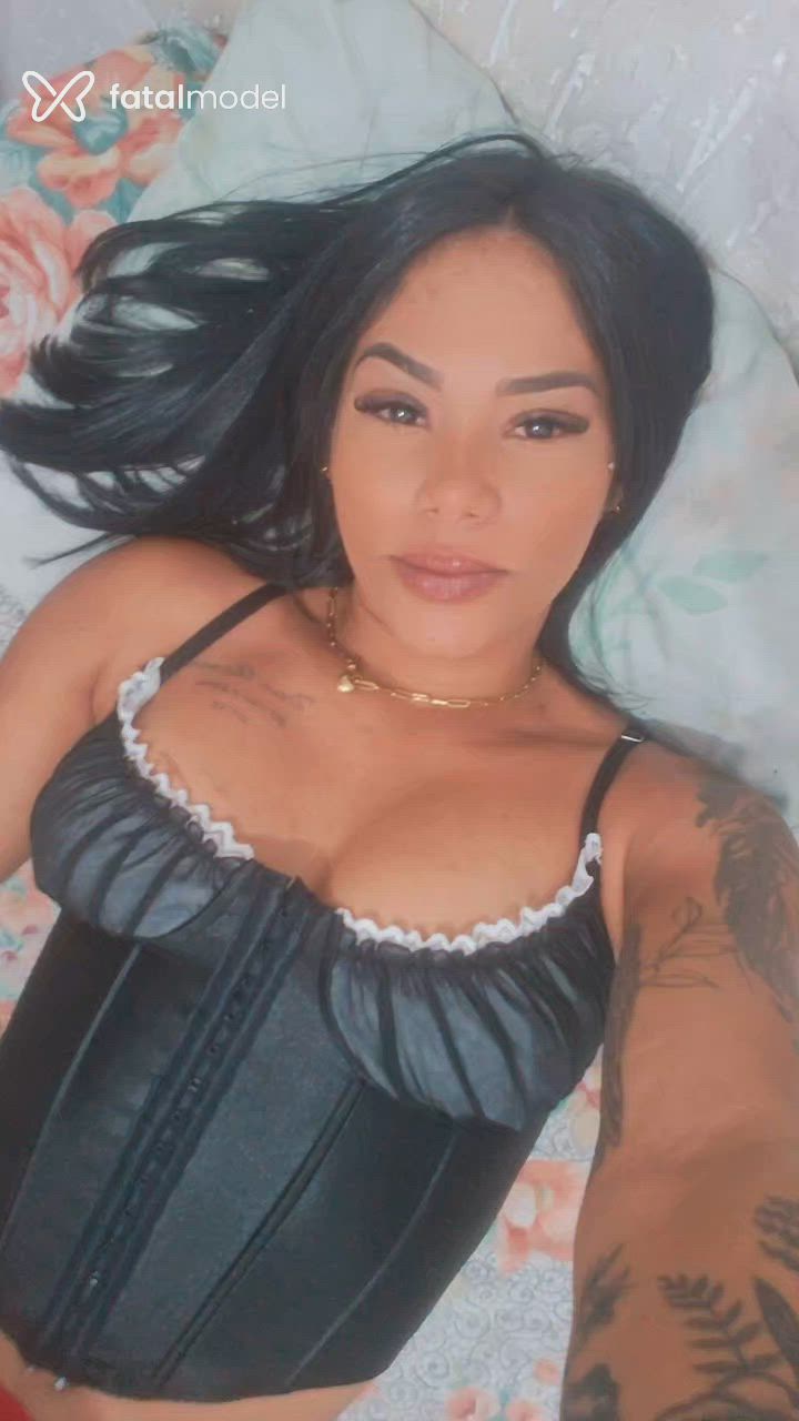 Acompanhante mulher morena (o) de olhos pretos - Marielly