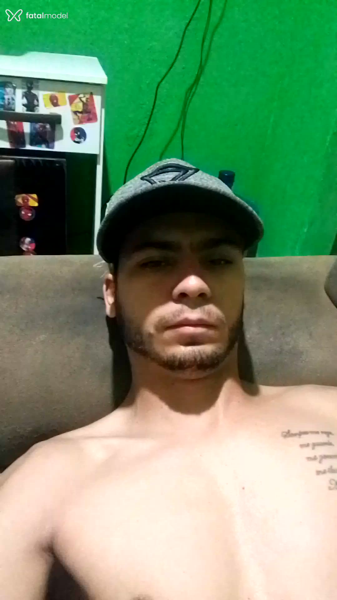 Acompanhante homem morena (o) de olhos castanhos - Éwerton Santos