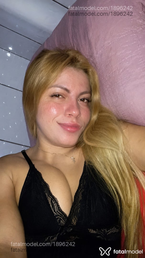 Acompanhante mulher ruiva (o) de olhos castanhos - Jade Acompanhante mulher ruiva (o) de olhos castanhos - Jade