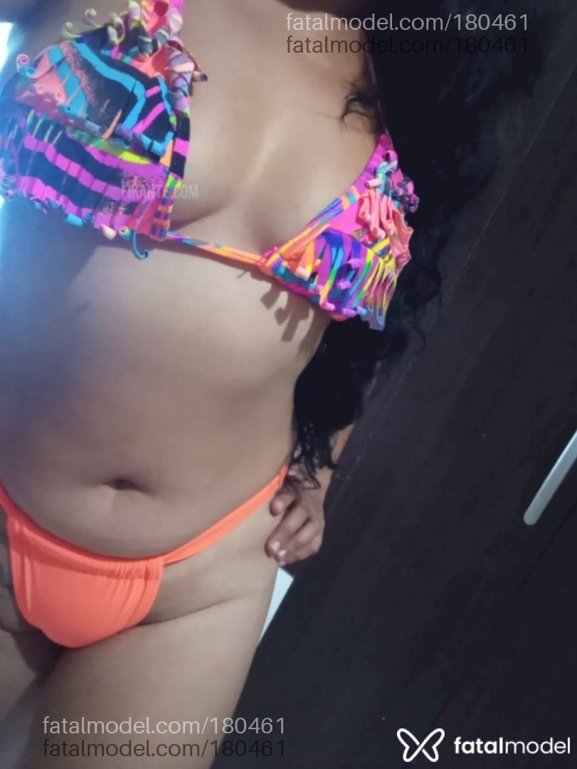 Acompanhante mulher morena (o) de olhos castanhos - Manuely Prates