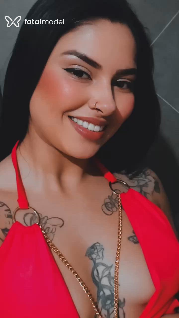 Acompanhante mulher morena (o) de olhos castanhos - Melissa