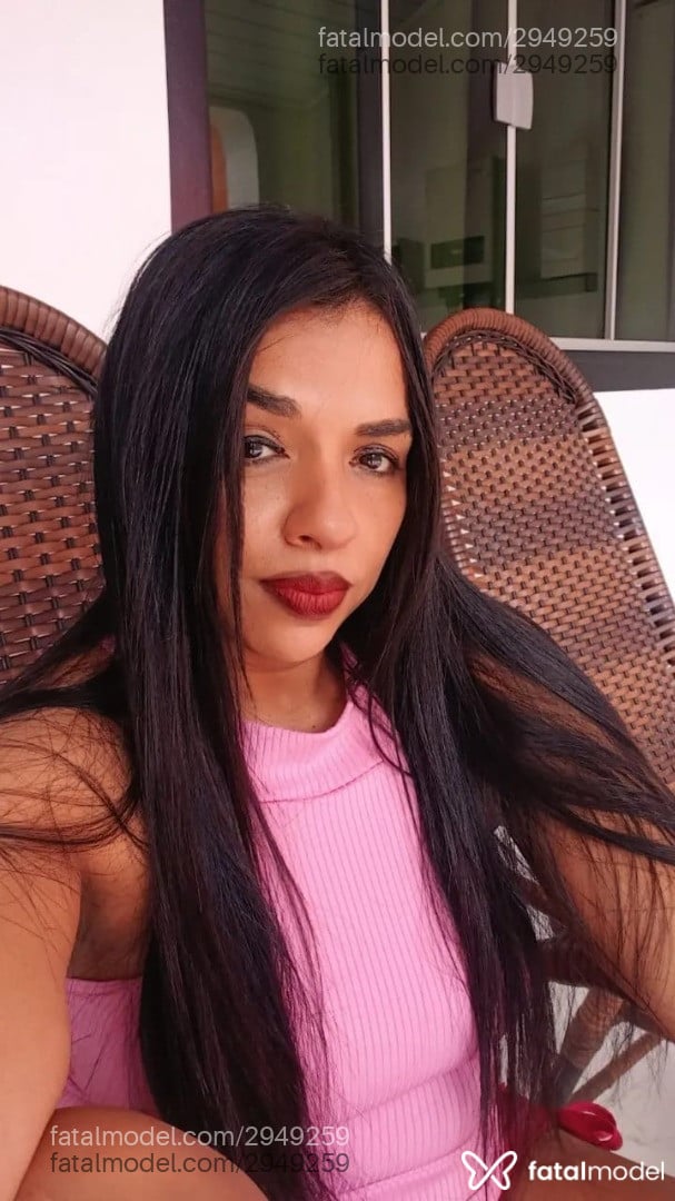 Acompanhante mulher morena (o) de olhos castanhos - Samantha Velvet