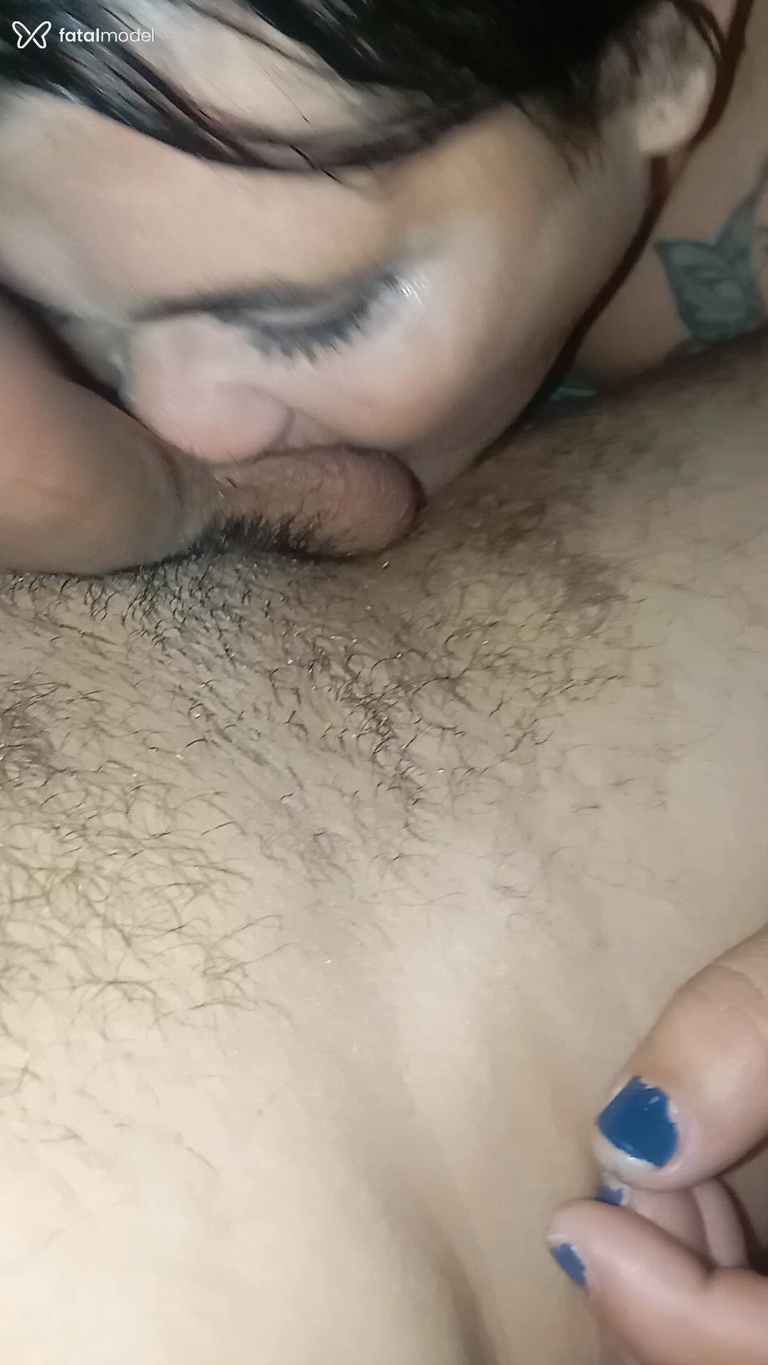 Acompanhante mulher trans com cabelo castanho de olhos verdes - Jaque