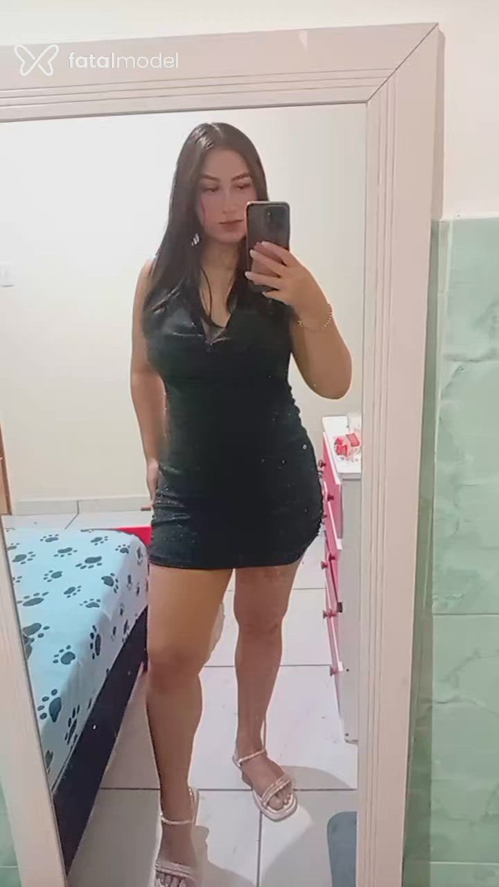 Acompanhante mulher com cabelo castanho de olhos castanhos - Lais Sampaio