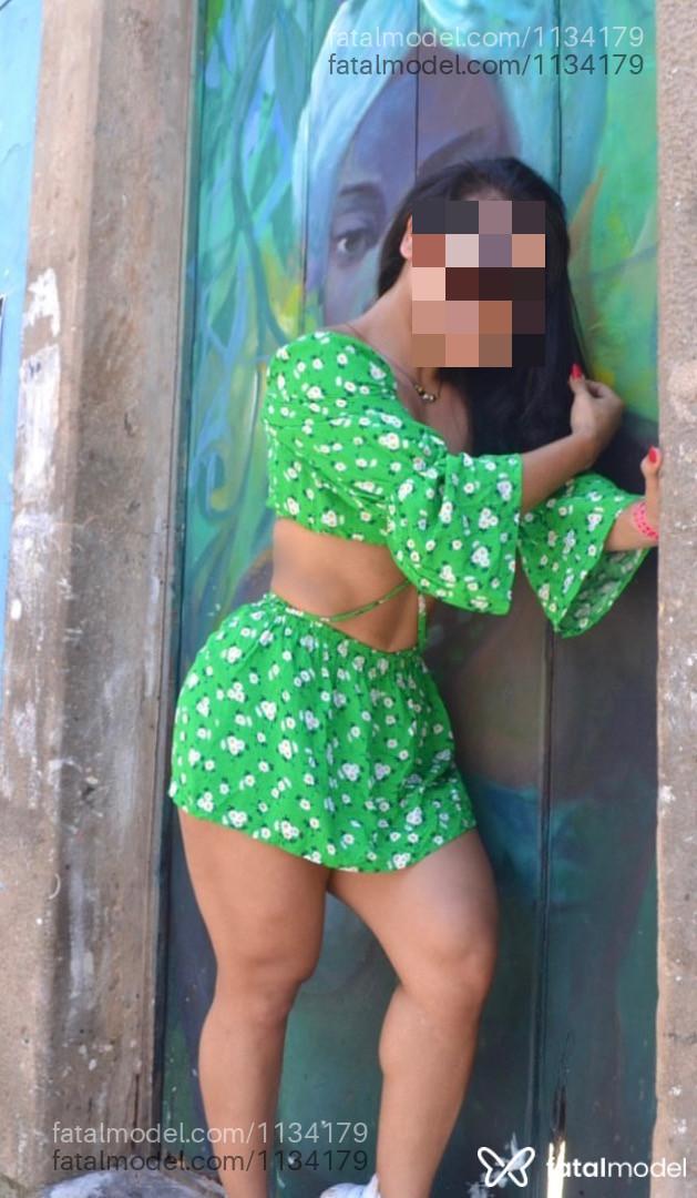 Acompanhante mulher morena (o) de olhos pretos - JULIANA SOARES
