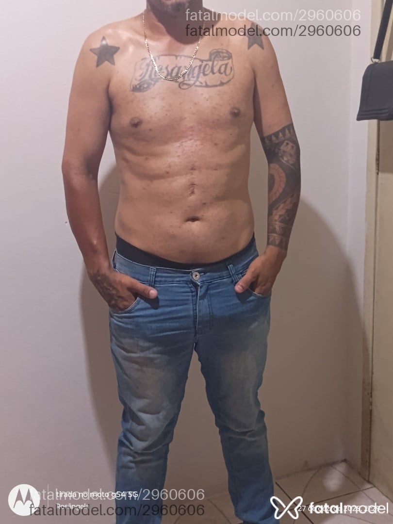 Acompanhante homem morena (o) de olhos castanhos - Xandy
