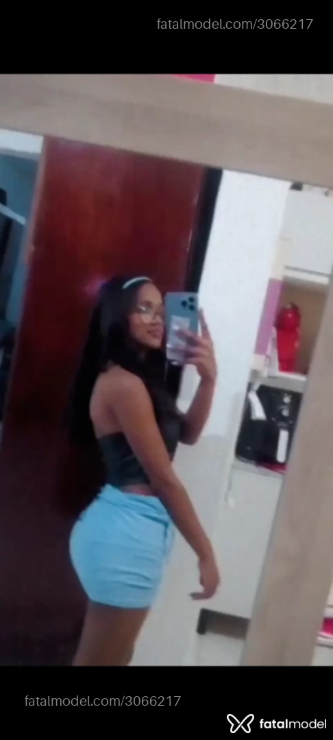 Acompanhante mulher com cabelo castanho de olhos castanhos - Lanna