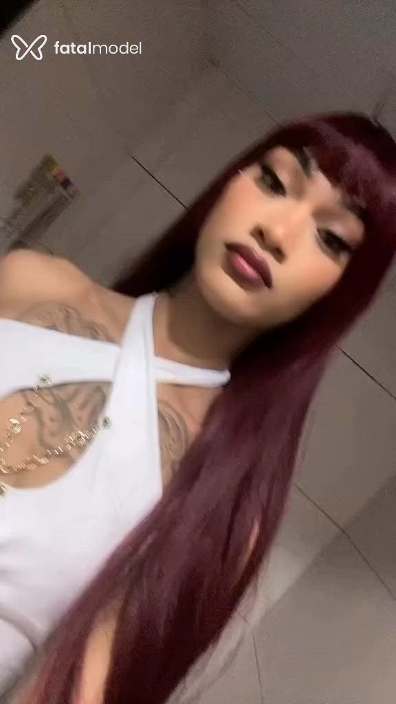 Acompanhante mulher trans morena (o) de olhos castanhos - Camilla Silva