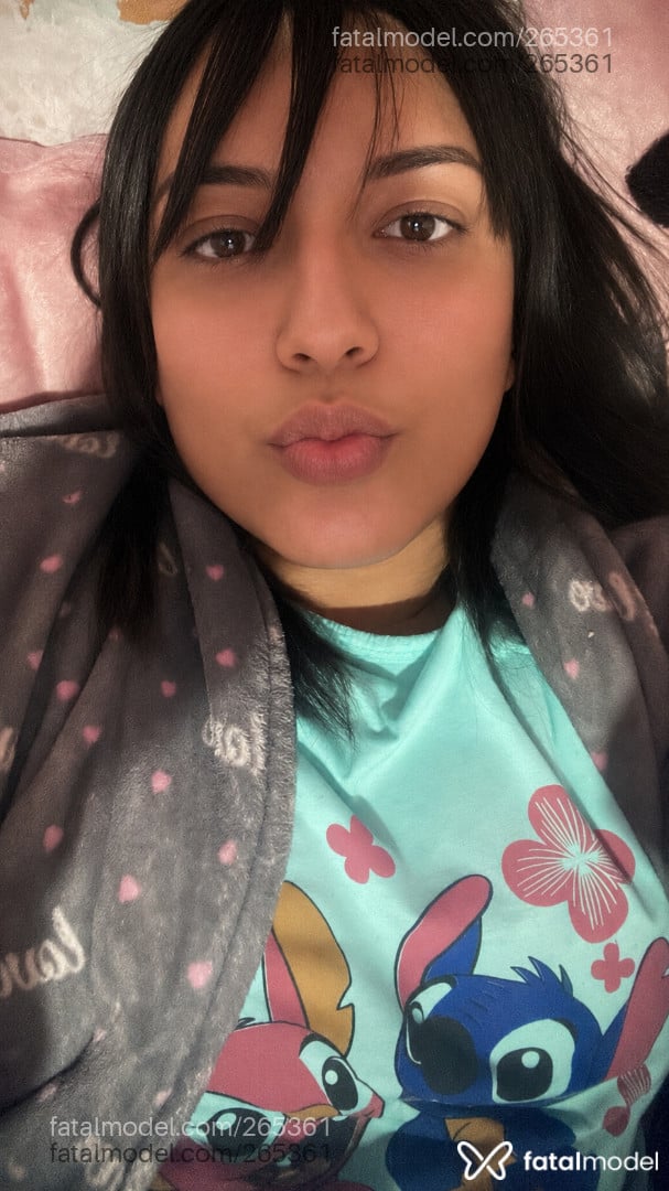 Acompanhante mulher trans morena (o) de olhos mel - Nicole Carvalho