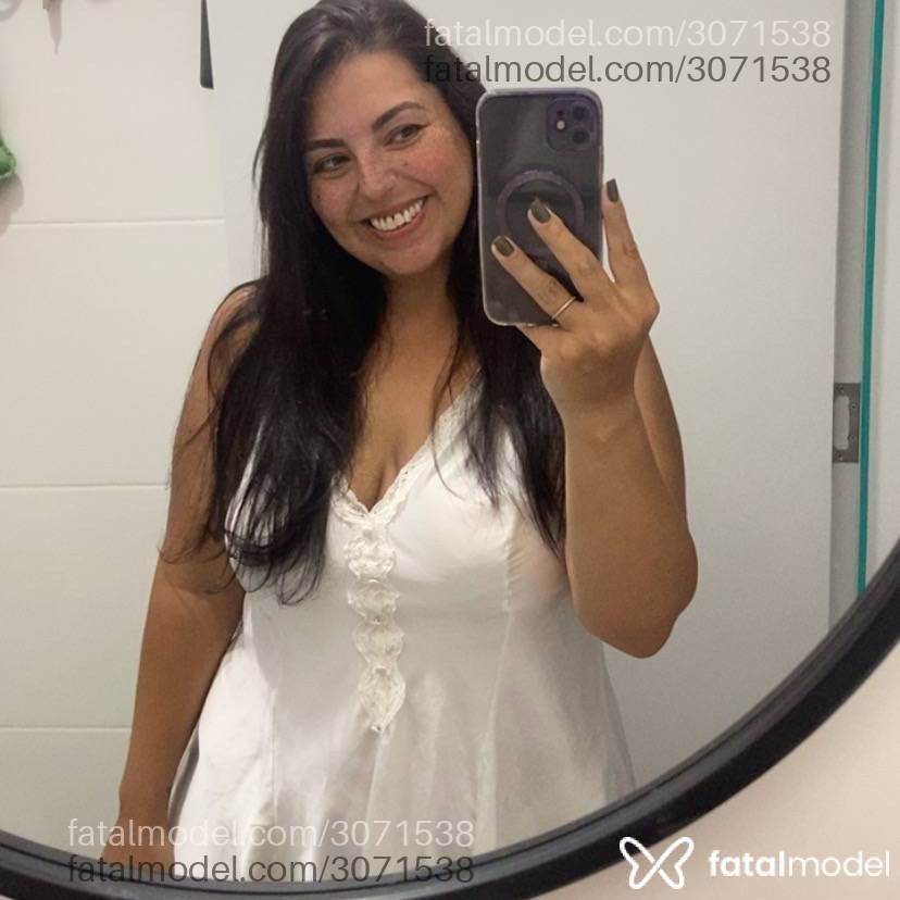 Acompanhante mulher morena (o) de olhos mel em Virtual - Amanda