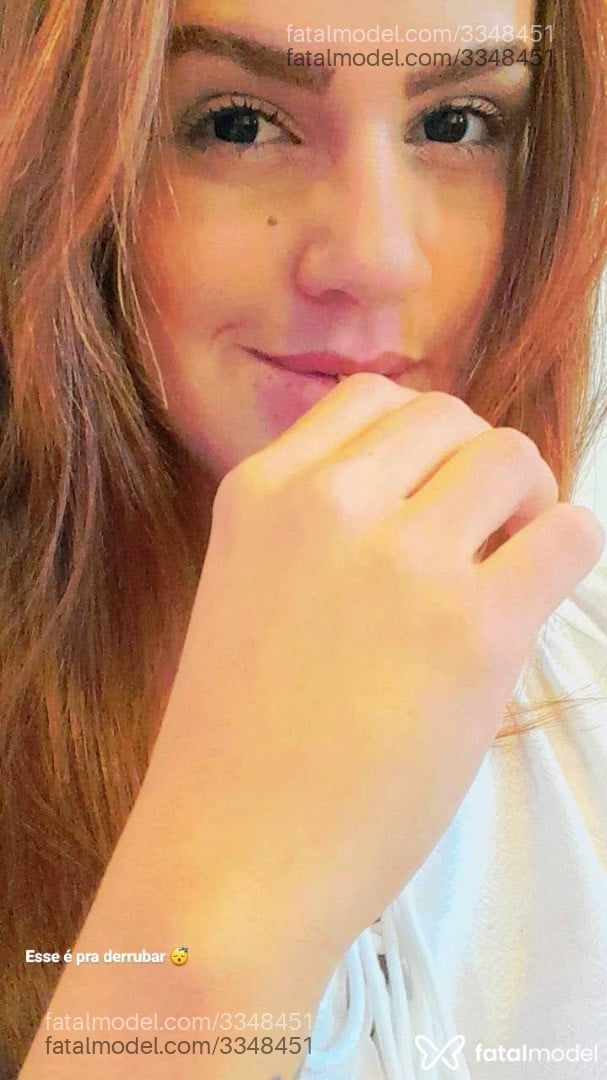 Acompanhante mulher ruiva (o) de olhos castanhos - Delíciaruiva Acompanhante mulher ruiva (o) de olhos castanhos - Delíciaruiva