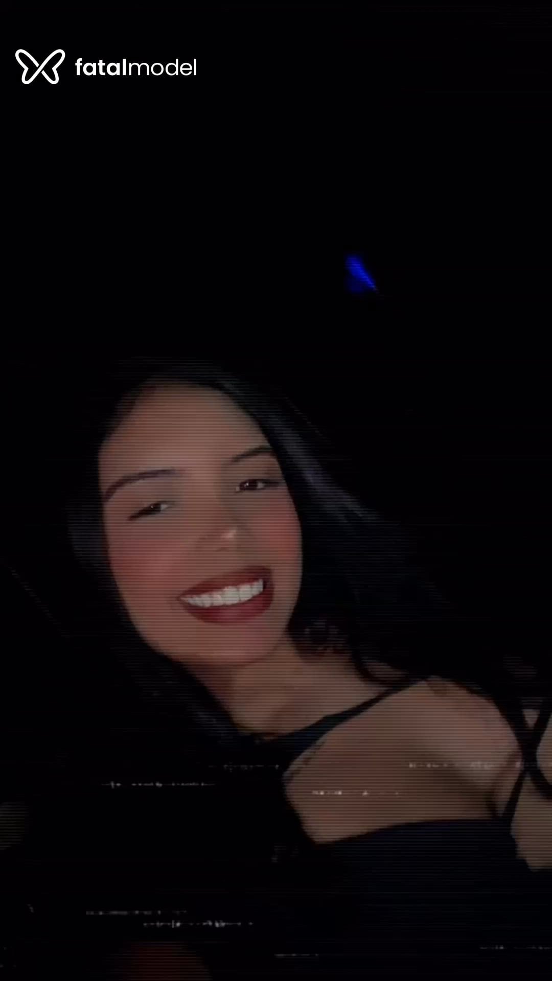 Acompanhante mulher morena (o) de olhos castanhos - Mary