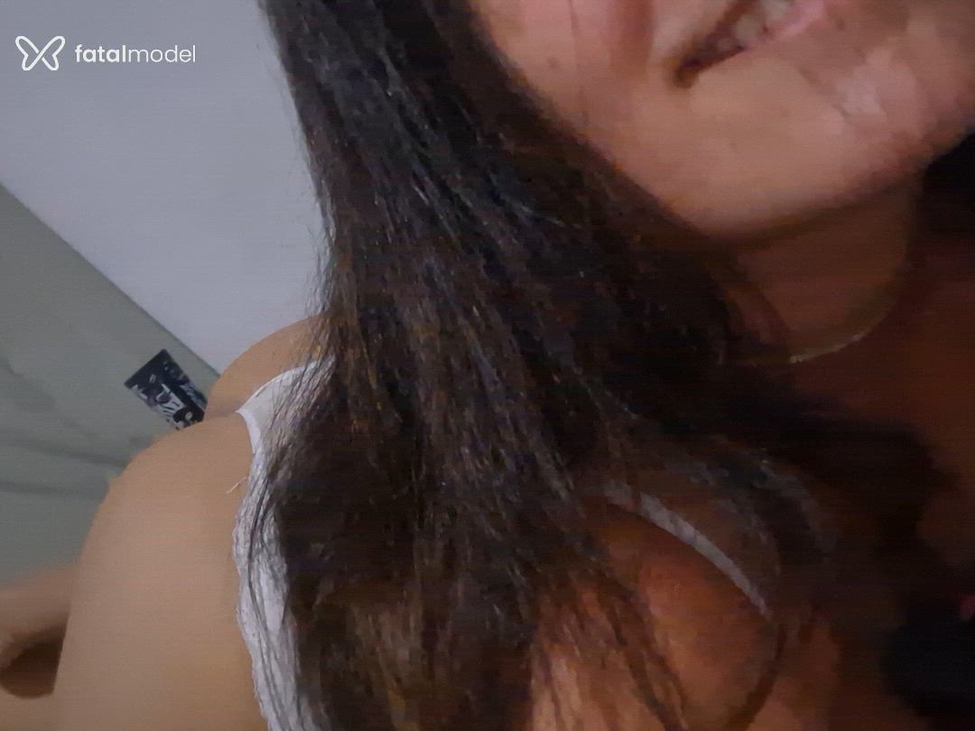 Acompanhante mulher morena (o) de olhos castanhos - Ana
