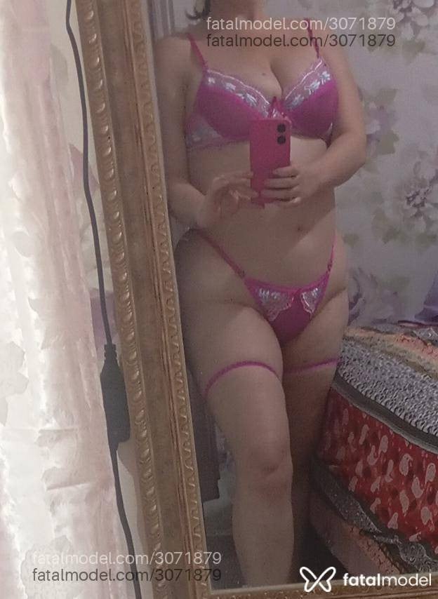 Acompanhante mulher com cabelo castanho de olhos mel em Cascavel - Nayara