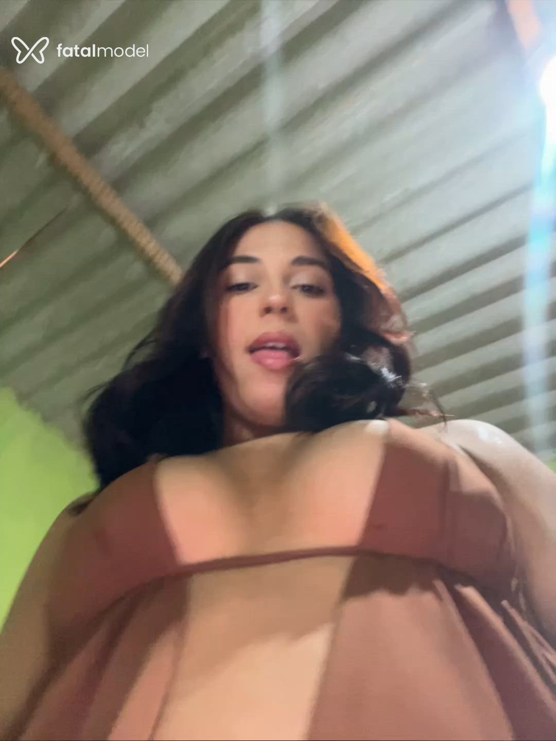 Acompanhante mulher trans morena (o) de olhos castanhos - Mariana Acompanhante mulher trans morena (o) de olhos castanhos - Mariana