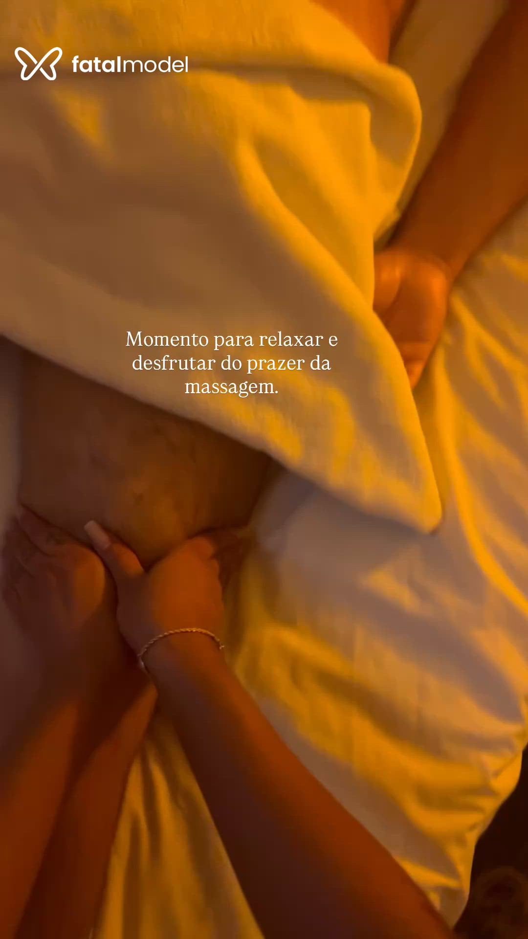 Acompanhante mulher loira (o) de olhos castanhos - Isabelle Fagundes Acompanhante mulher loira (o) de olhos castanhos - Isabelle Fagundes
