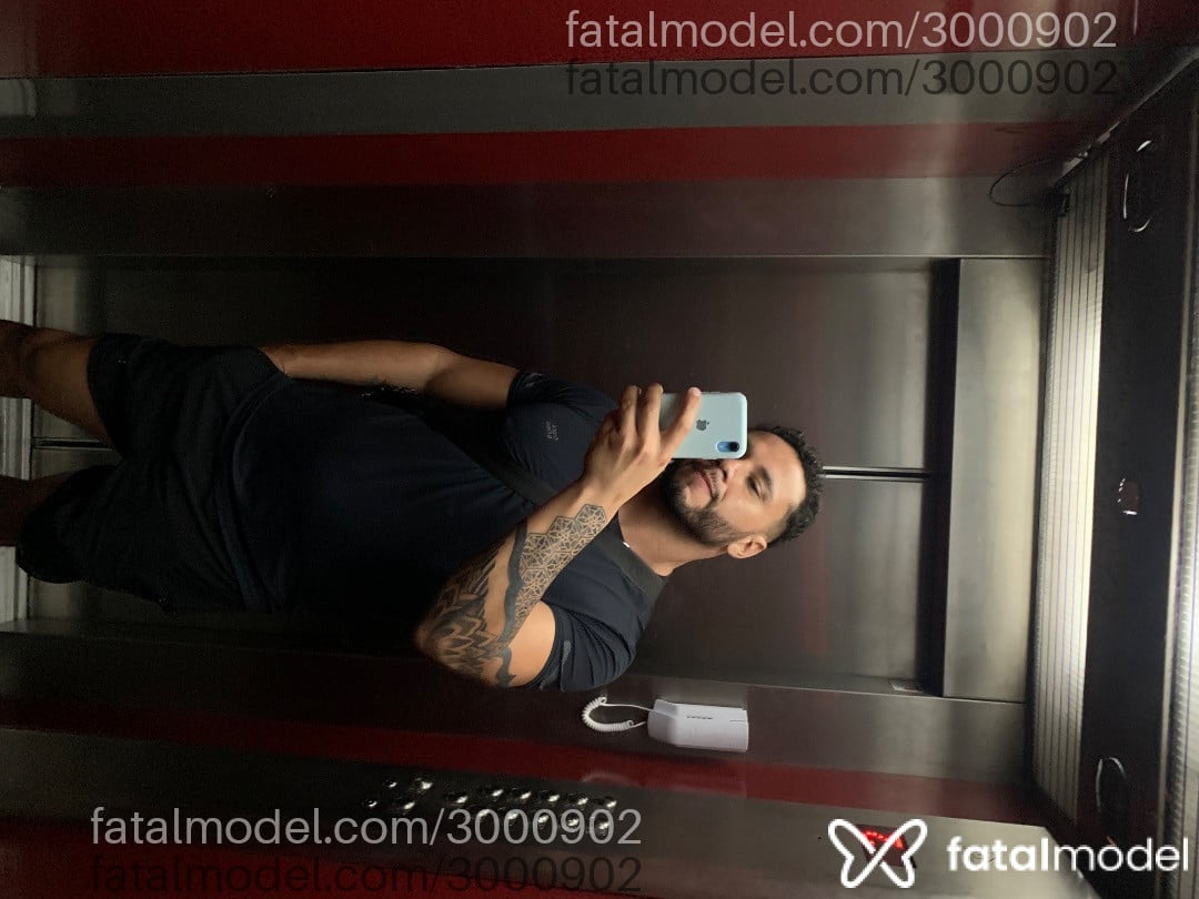 Acompanhante homem morena (o) de olhos pretos - Rodrigo