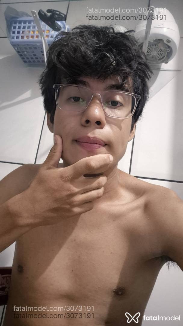 Acompanhante homem com cabelo castanho de olhos castanhos em Campo Grande - Ifransouza