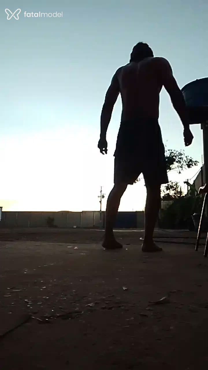 Acompanhante homem morena (o) de olhos pretos - George