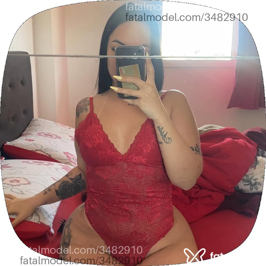 Acompanhante mulher morena (o) de olhos mel - Bruninha